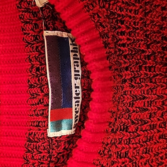 Sweater Grapix Vintage Sweater - Picture 2 of 6